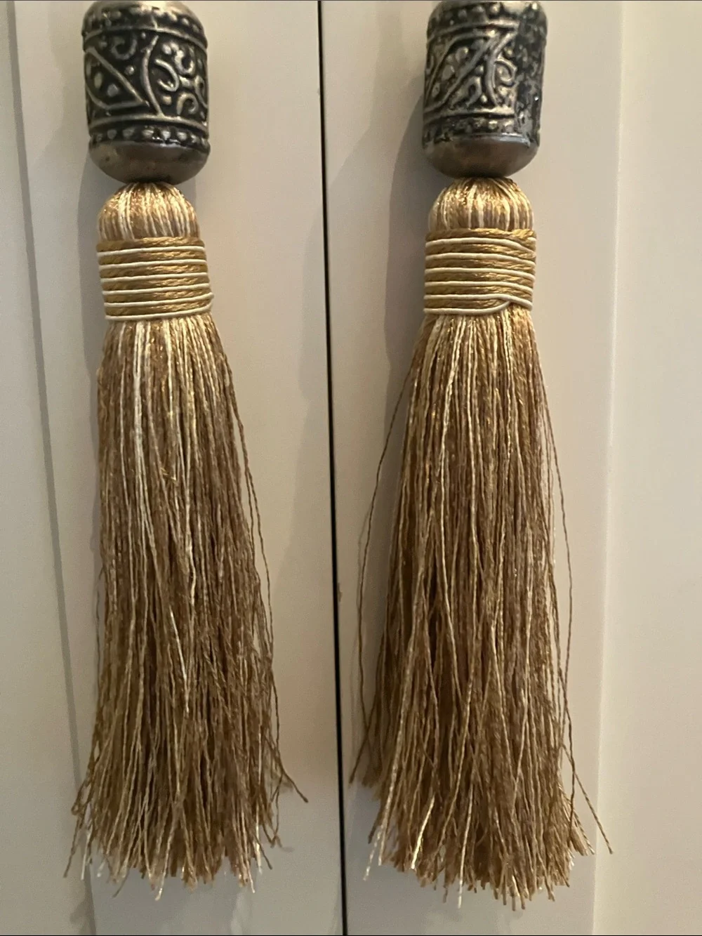 N/A pair curtain